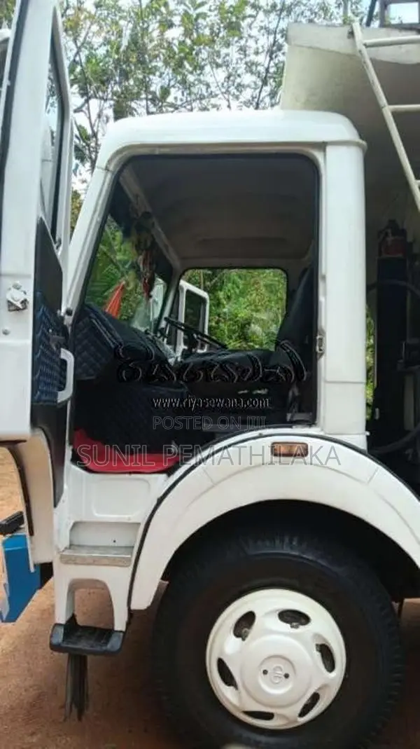 Tata 1615 2011 Lorry (Used)