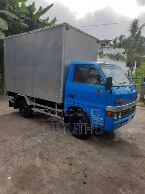 Isuzu ELF 1979 Lorry (Used)