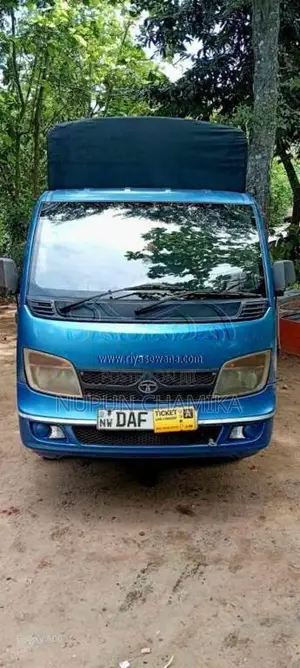 Tata Dimo Batta 2016 Lorry (Used)