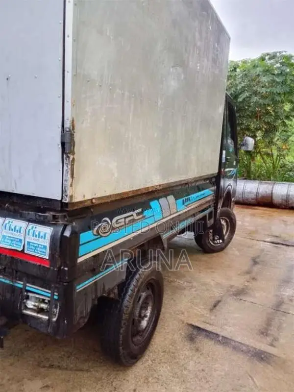 Tata Dimo Batta 2012 Lorry (Used)