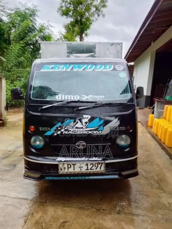 Tata Dimo Batta 2012 Lorry (Used)