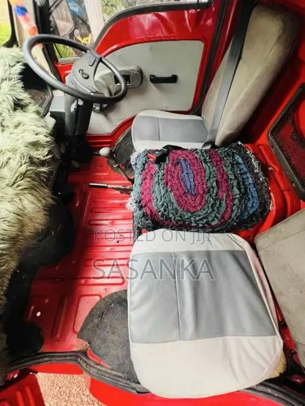 Tata Dimo Batta 2011 Lorry (Used)