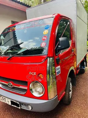 Tata Dimo Batta 2011 Lorry (Used)