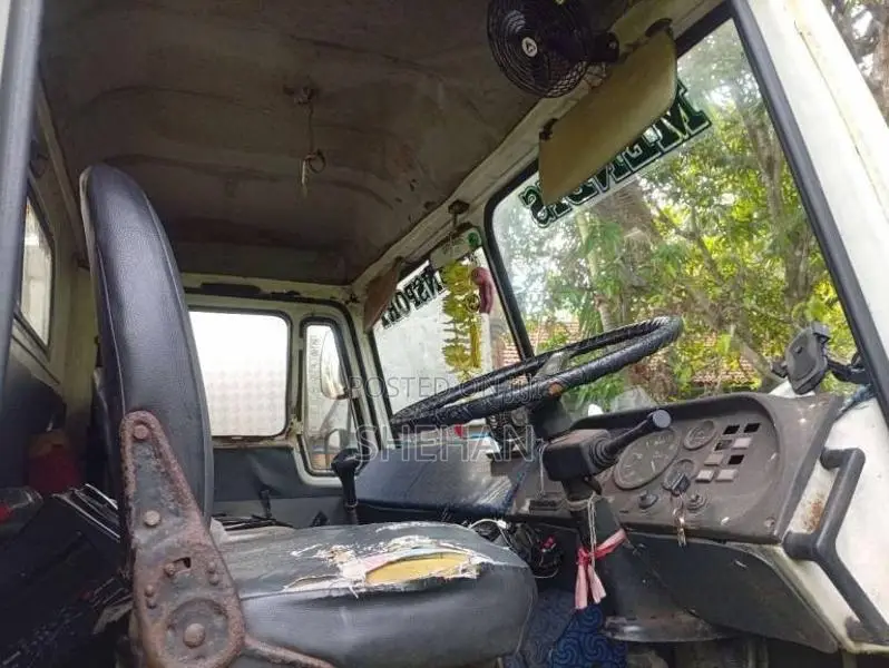 Tata 1615 1998 Lorry (Used)