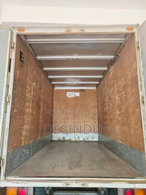Mitsubishi Fuso 2007 Lorry (Used)