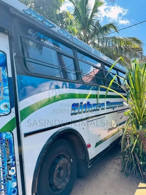 Ashok-Leyland Viking 2018 Bus (Used)