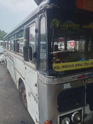 Ashok-Leyland Leyland 2004 Bus (Used)