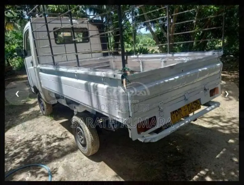 Mahindra Maxximo 2011 Lorry (Used)