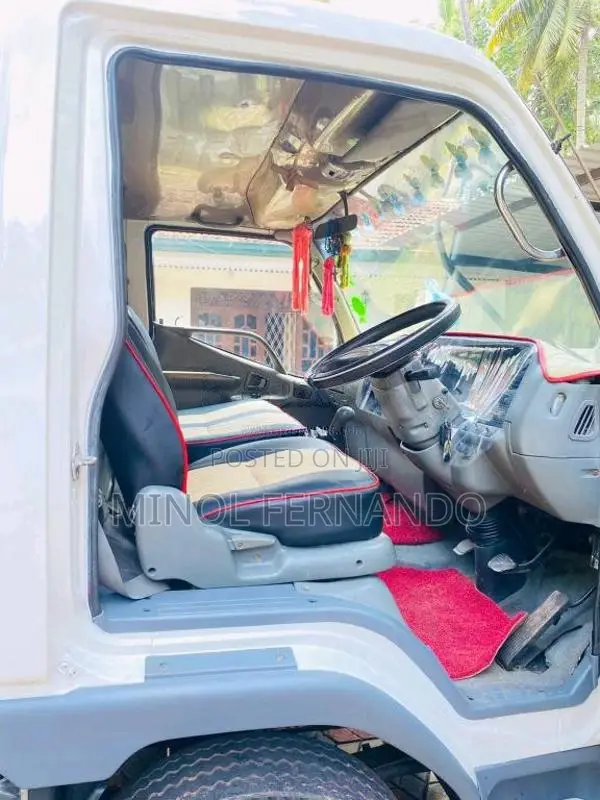 Mitsubishi Canter 1998 Lorry (Used)