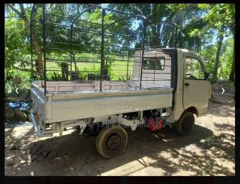 Mahindra Maxximo 2011 Lorry (Used)