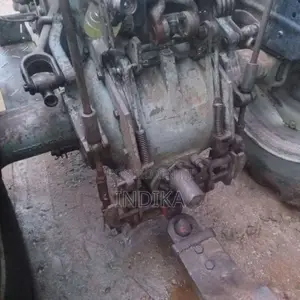 Massey-Ferguson Dl 135 1967 Tractor (Used)