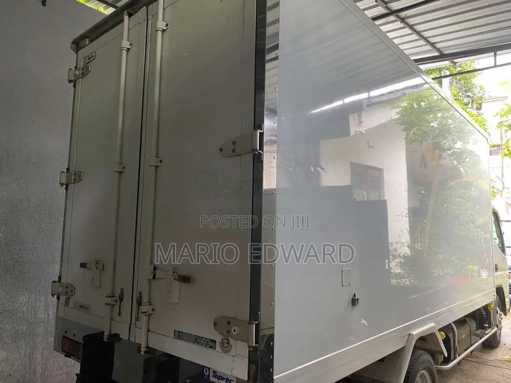 Mitsubishi Fuso 2013 Lorry (Used)