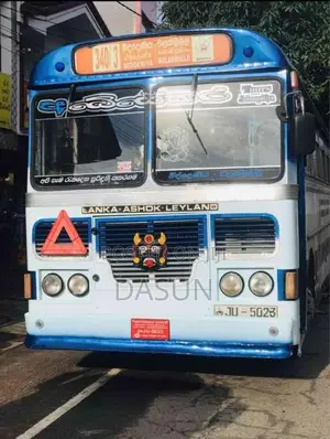 Ashok-Leyland Viking 2005 Bus (Used)