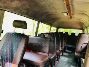 Isuzu Journey 1994 Bus (Used)