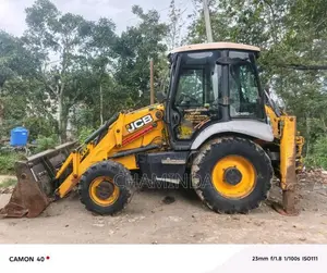 JCB 3CX 2011 Heavy-Duty (Used)