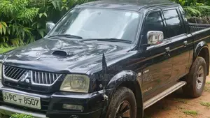 Mitsubishi L200 2006 Pickup (Used)