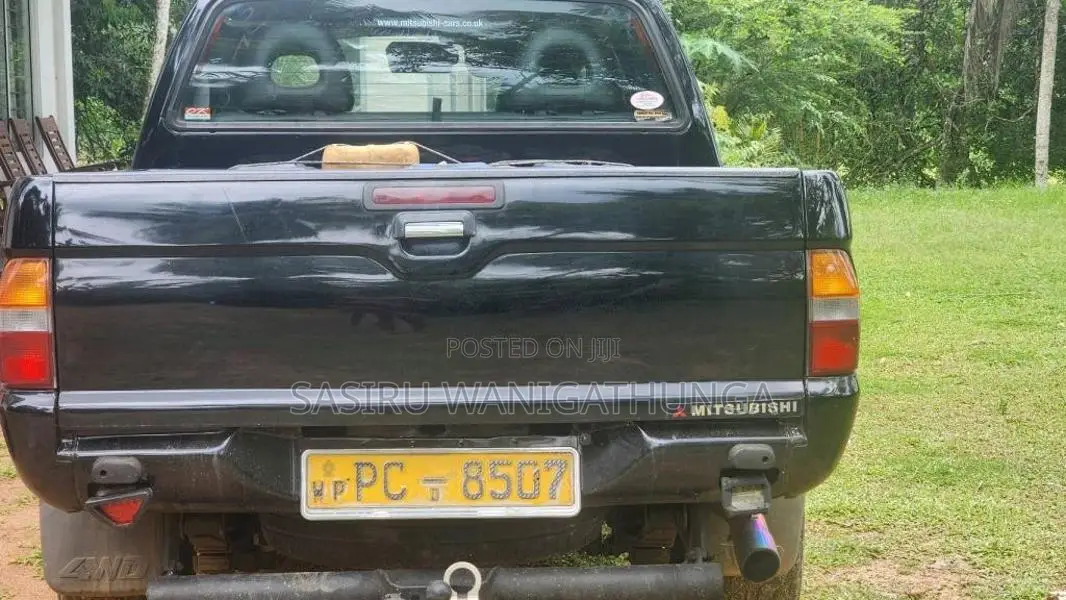 Mitsubishi L200 2006 Pickup (Used)