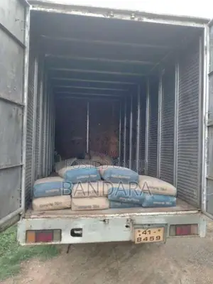 Isuzu ELF 1983 Lorry (Used)
