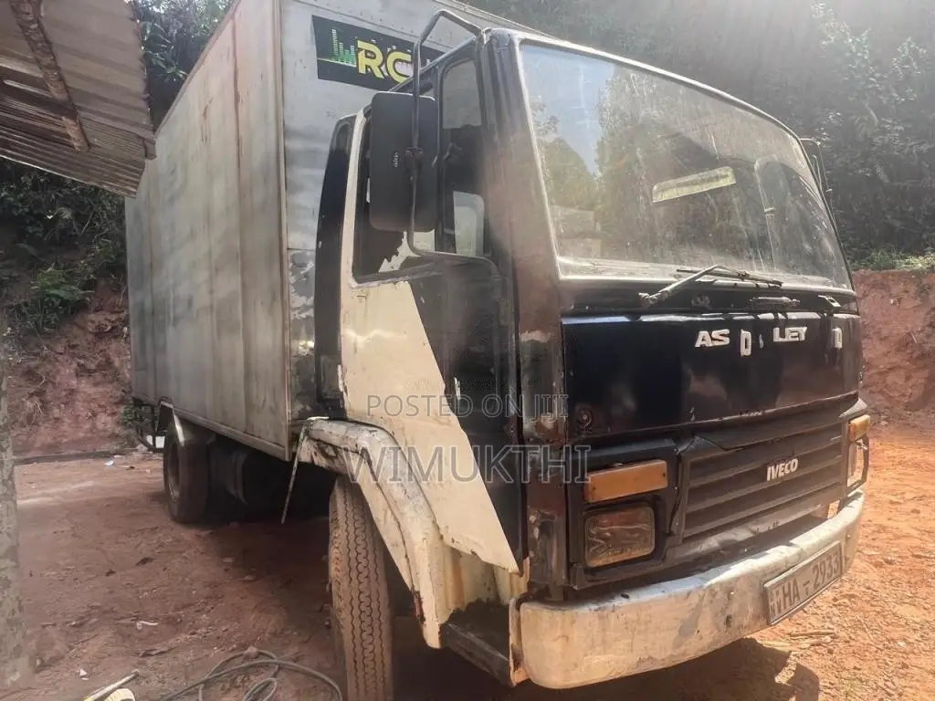 Ashok-Leyland Leyland 1999 Lorry (Used)