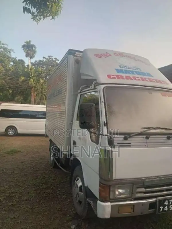 Mitsubishi Canter 1990 Lorry (Used)