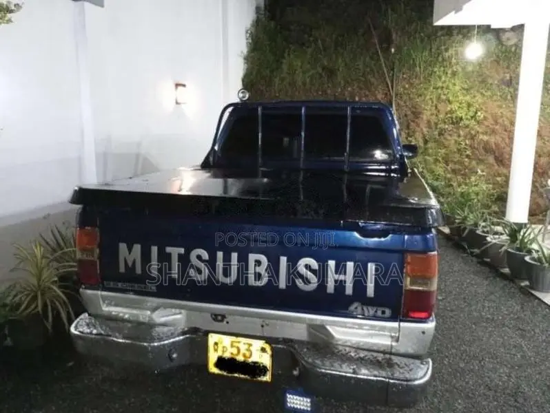 Mitsubishi L200 1993 Pickup (Used)