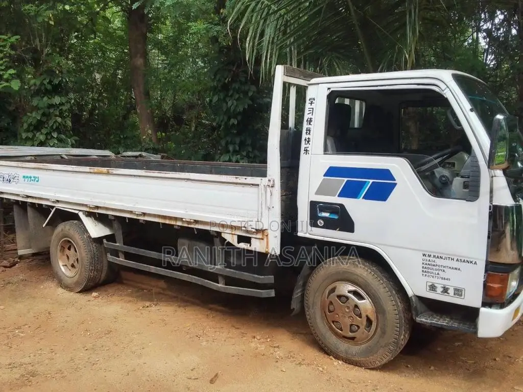 Mitsubishi Canter 1998 Lorry (Used)