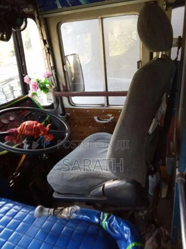 Ashok-Leyland Leyland 2002 Bus (Used)