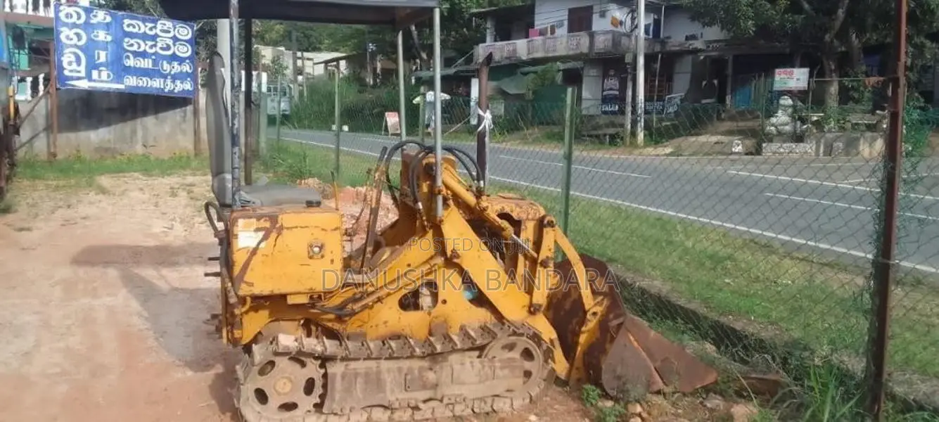 Komatsu Komutsu D10 1999 Heavy-Duty (Used)
