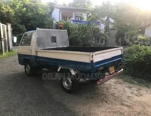 Mitsubishi L300 1982 Lorry (Used)