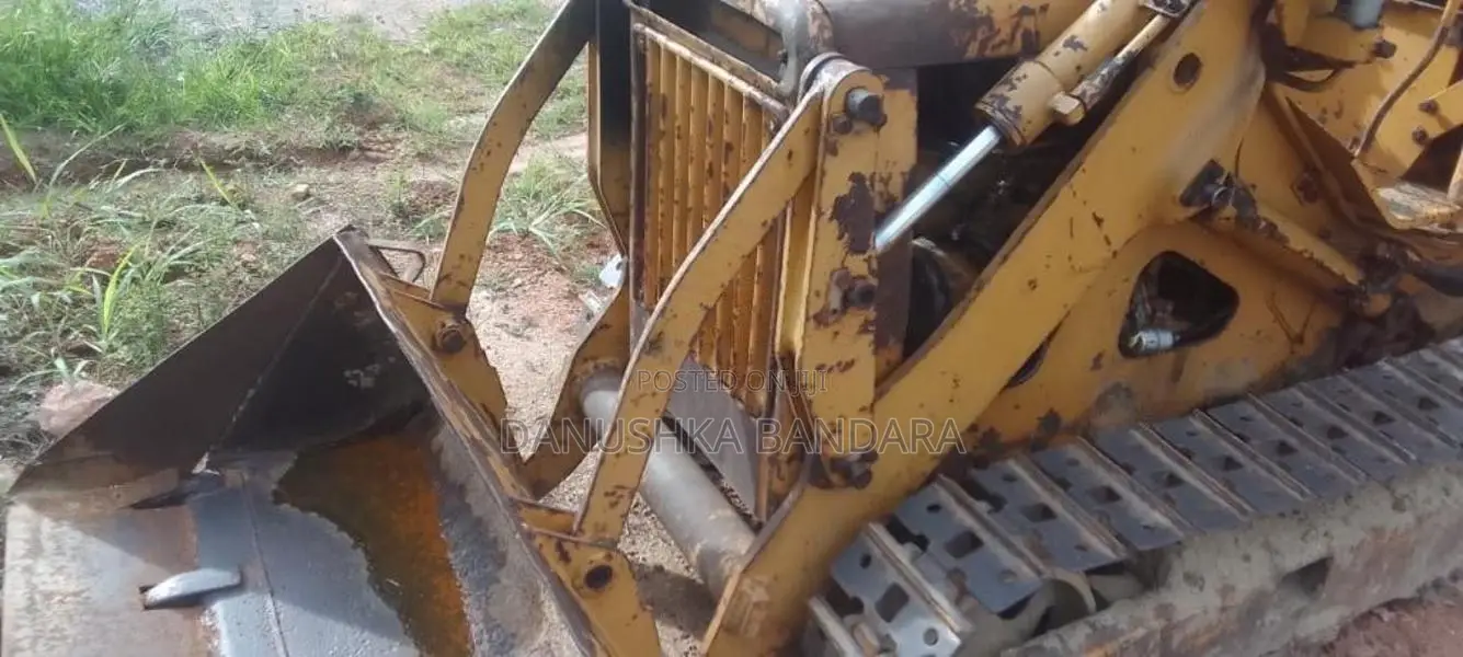 Komatsu Komutsu D10 1999 Heavy-Duty (Used)