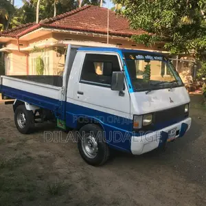 Mitsubishi L300 1982 Lorry (Used)