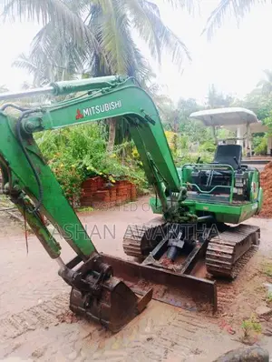 Mitsubishi Mm35B 2018 Heavy-Duty Unregistered (Recondition)