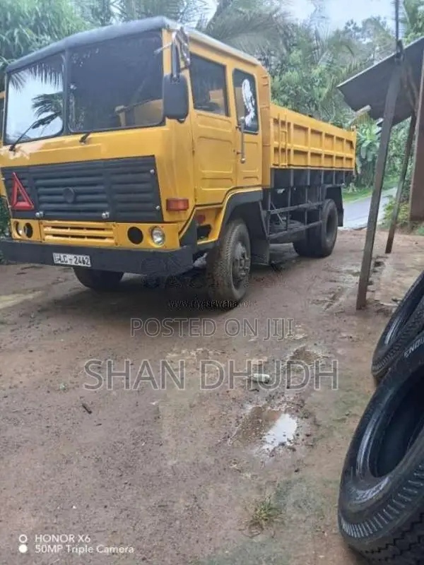 Ashok-Leyland Leyland 2006 Lorry (Used)
