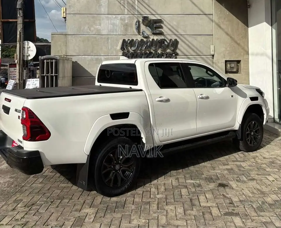 Toyota Hilux GR Sport 2023 Pickup Unregistered (Recondition)