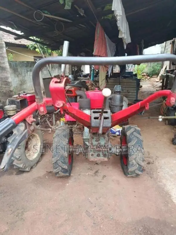 Other Sifang 2012 Tractor (Used)