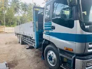Isuzu Giga 10 Wheel Boom Truck 2007 Lorry (Used)