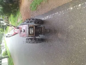 Yanmar KD85 2002 Tractor (Used)