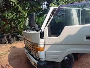 Toyota Dyna 1992 Crew Cab (Used)