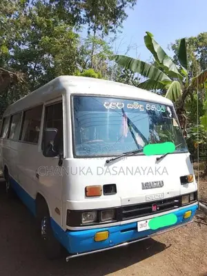 Isuzu Journey 1980 Bus (Used)