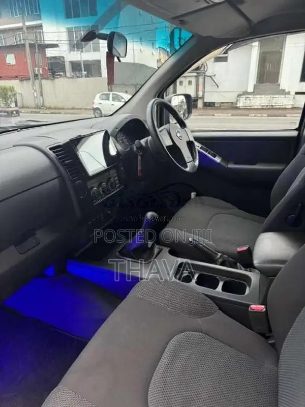 Nissan Navara 2009 Pickup (Used)