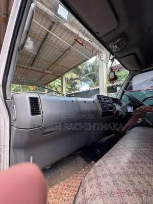 Mitsubishi Canter 14.5 Feet 2007 Lorry (Used)