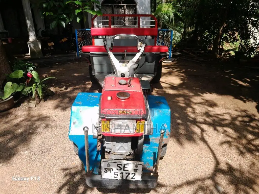 Kubota XGN61 2007 Tractor (Used)