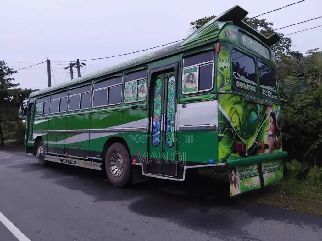 Ashok-Leyland Viking 2003 Bus (Used)