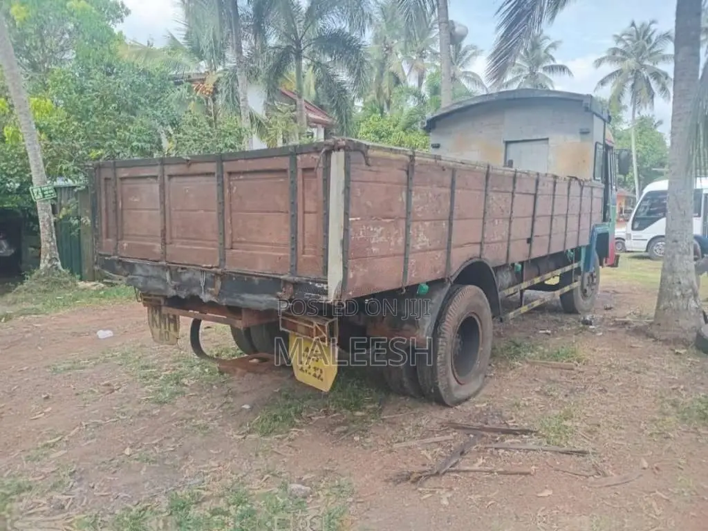 Ashok-Leyland Leyland 1994 Lorry (Used)