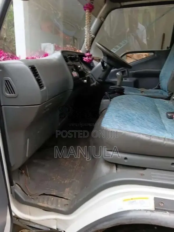 Mitsubishi Canter 1994 Lorry (Used)