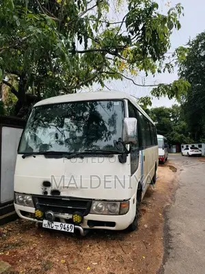 Mitsubishi Rosa 2012 Bus (Used)