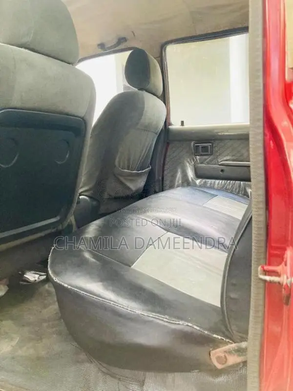 Toyota Hilux 1996 Pickup (Used)