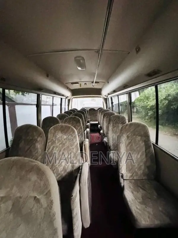Mitsubishi Rosa 2012 Bus (Used)