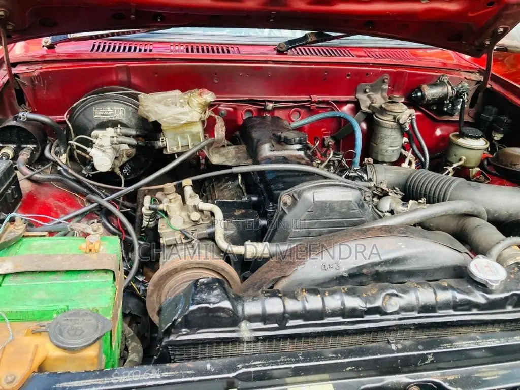 Toyota Hilux 1996 Pickup (Used)