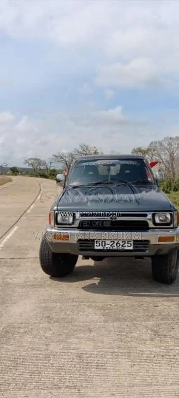 Toyota Hilux Ln65 1985 Pickup (Used)